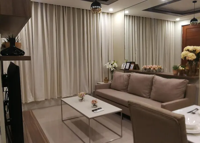 Adria Residences - Sapphire Garden - 2 Bedroom For 4 Person Villa Manila